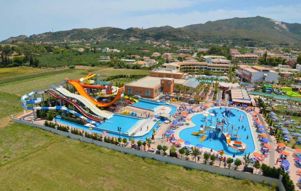 Caretta Beach Resort & Waterpark Kalamákion Dış mekan fotoğraf