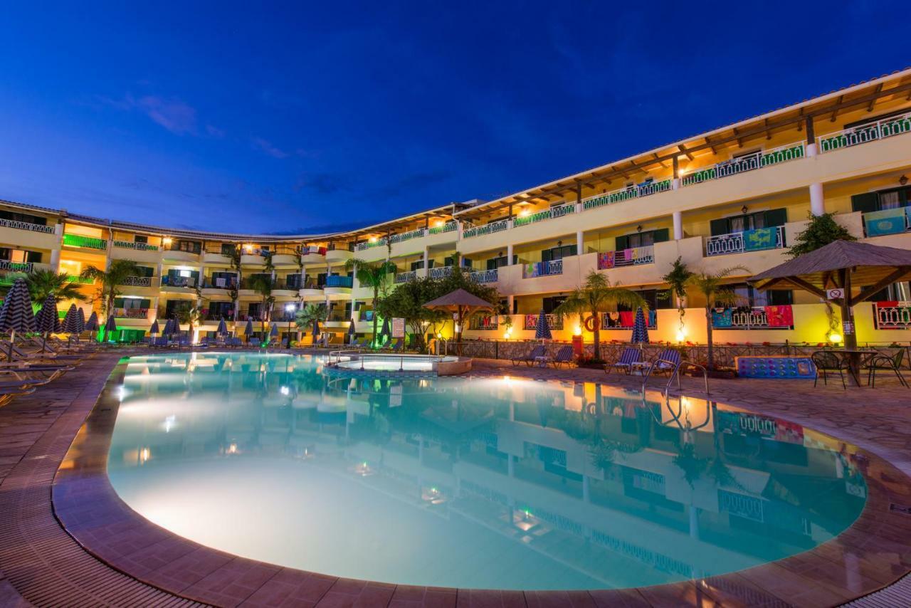 Caretta Beach Resort & Waterpark Kalamákion Dış mekan fotoğraf