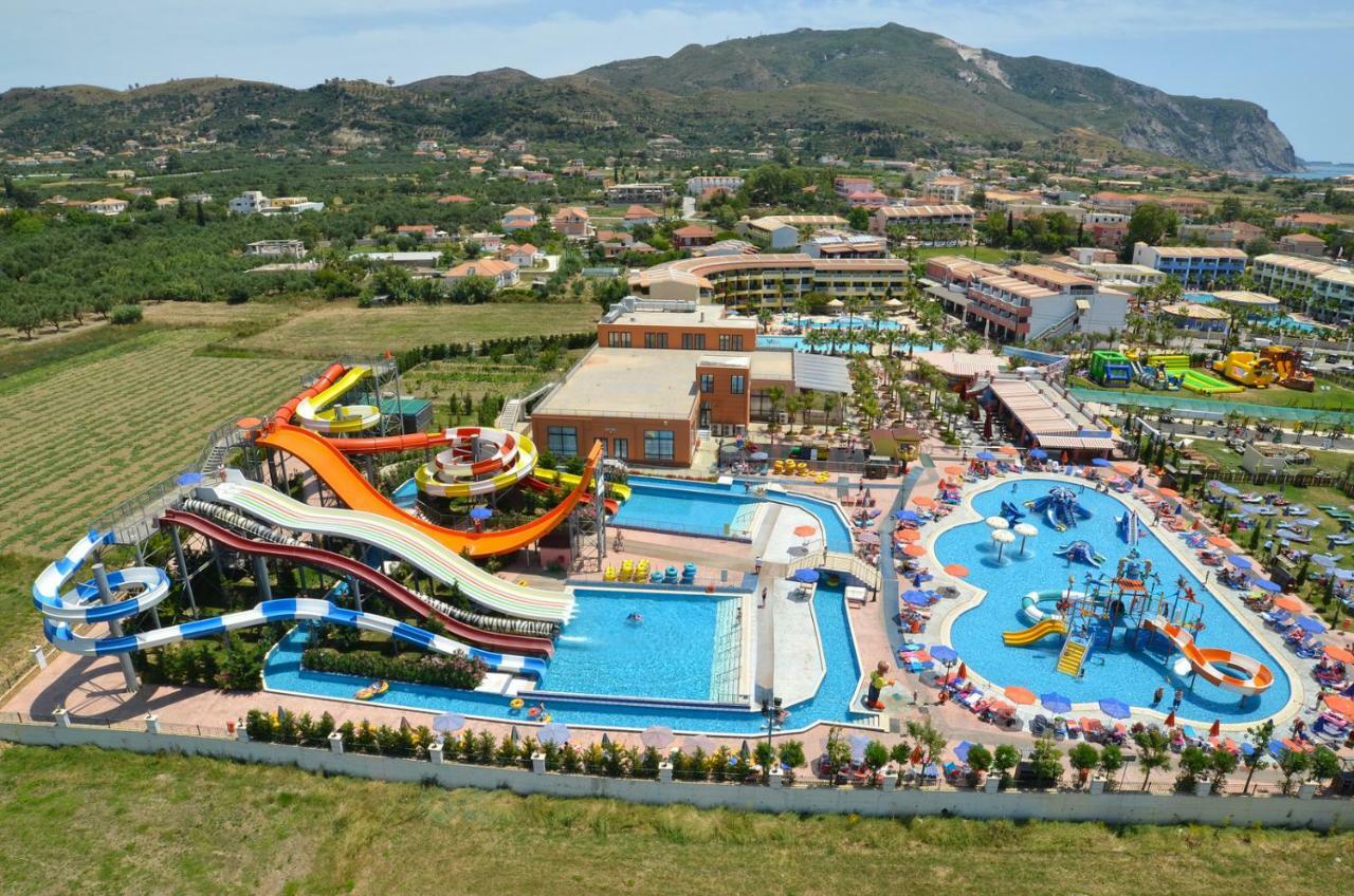 Caretta Beach Resort & Waterpark Kalamákion Dış mekan fotoğraf
