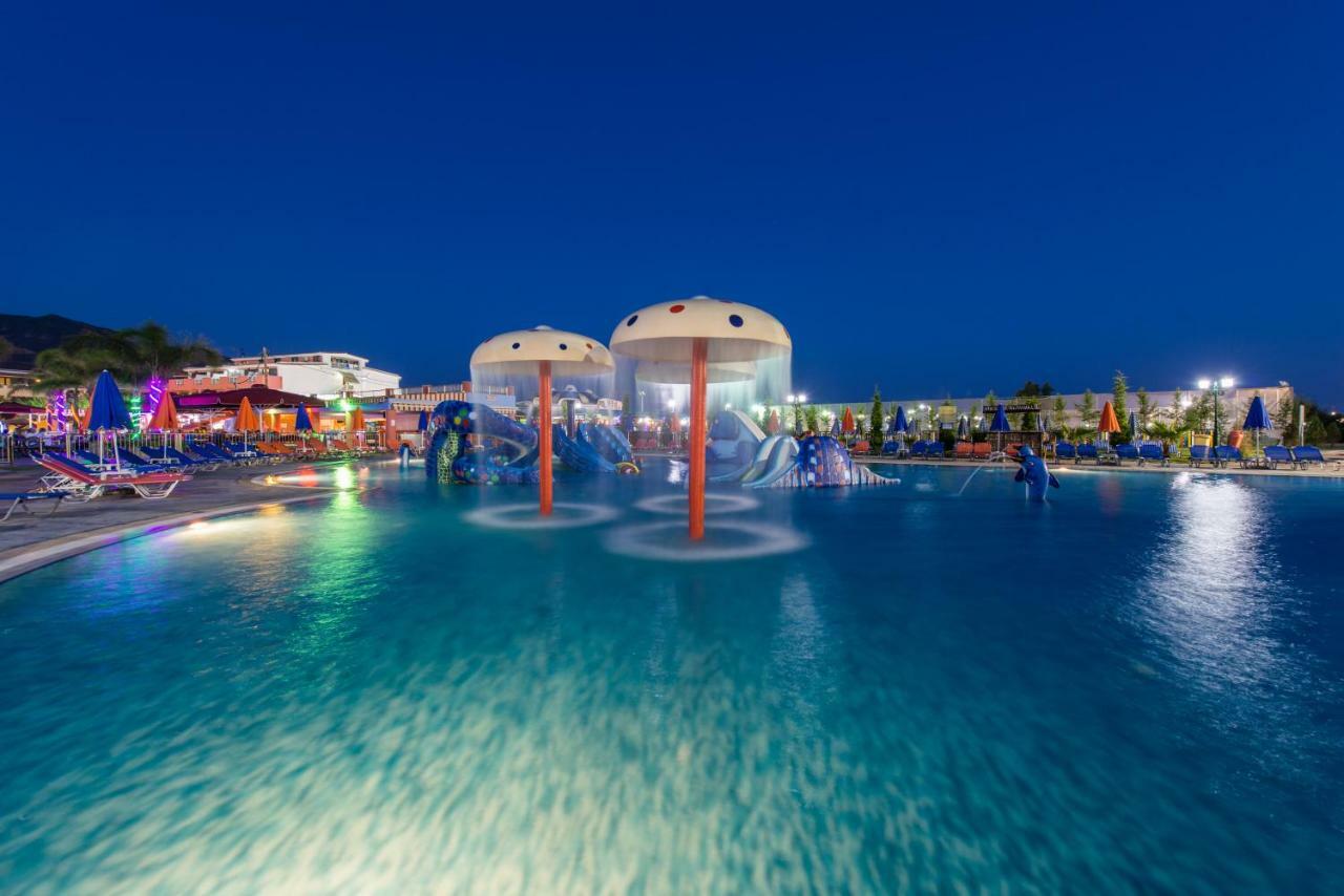 Caretta Beach Resort & Waterpark Kalamákion Dış mekan fotoğraf