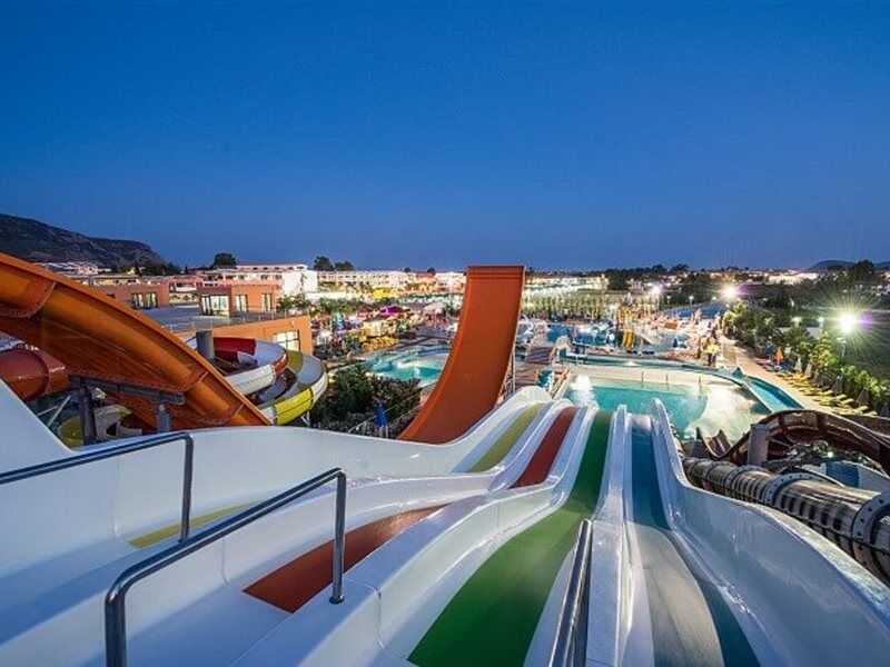 Caretta Beach Resort & Waterpark Kalamákion Dış mekan fotoğraf
