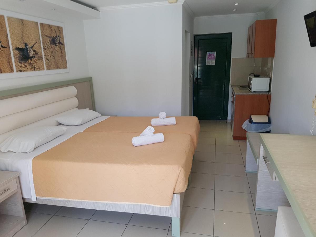 Caretta Beach Resort & Waterpark Kalamákion Dış mekan fotoğraf